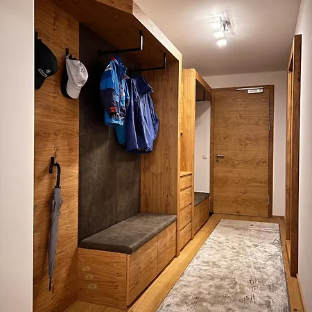 Bergapartment Mit Balkon In Obertauern